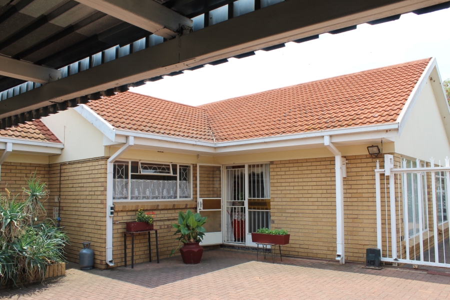 4 Bedroom Property for Sale in Parys Free State